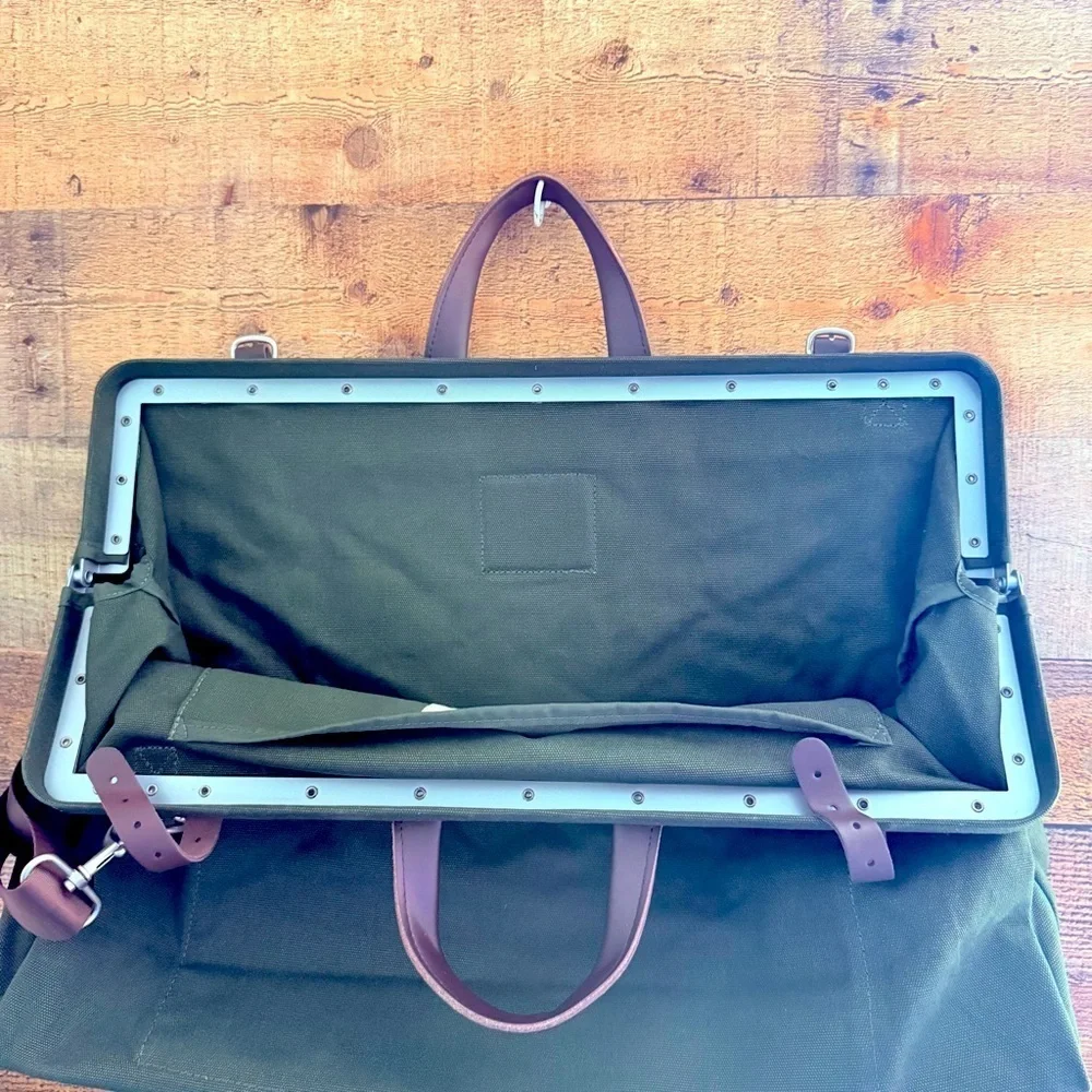 NWOT Line Of Trade Olive Canvas Weekender Bag